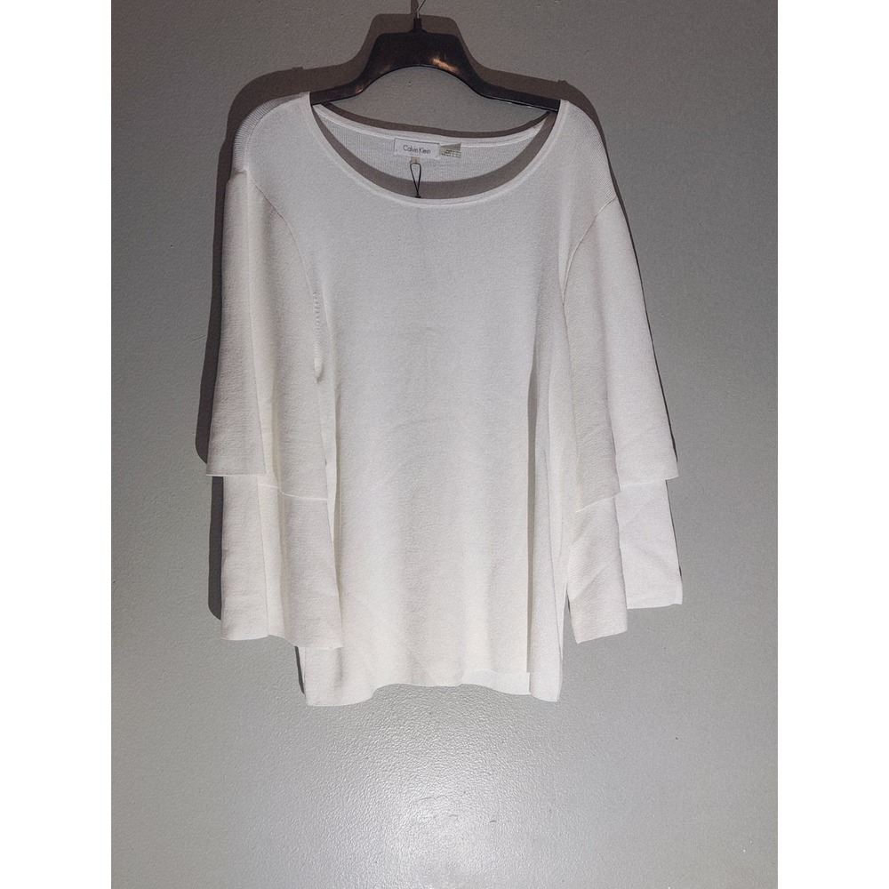 Calvin Klein Women's Beautiful  Pullover Size Large‎